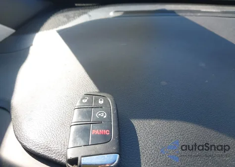 2018 Jeep Renegade Limited 4X4 from USA, damaged, VIN ZACCJBDB5JPJ10018